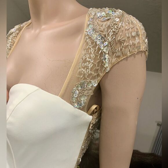 New Stunning Cap Sleeve Exquisite Beading Back Mermaid Gown/Evening Dress - Picture 12 of 17